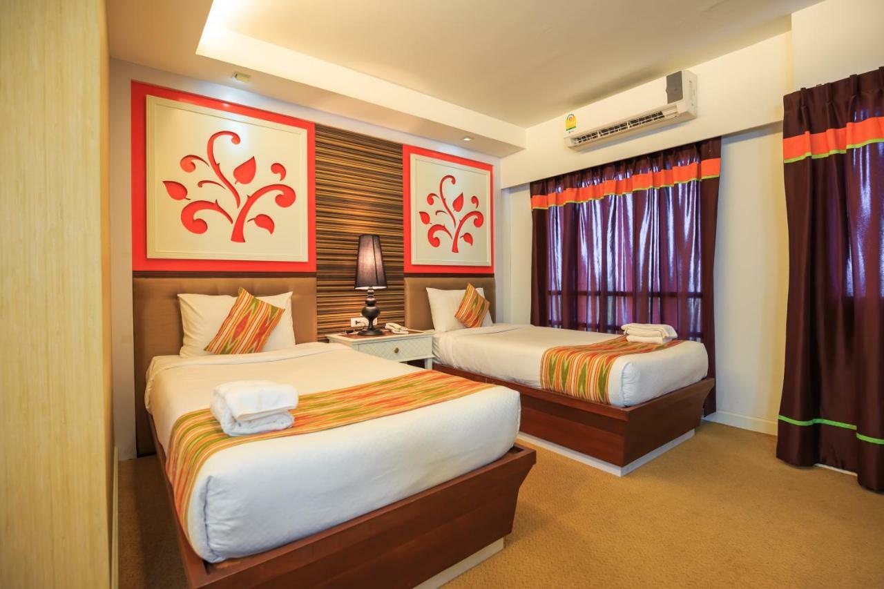 Hotel Kwan Ruen Park Nakhonratchasima Esterno foto