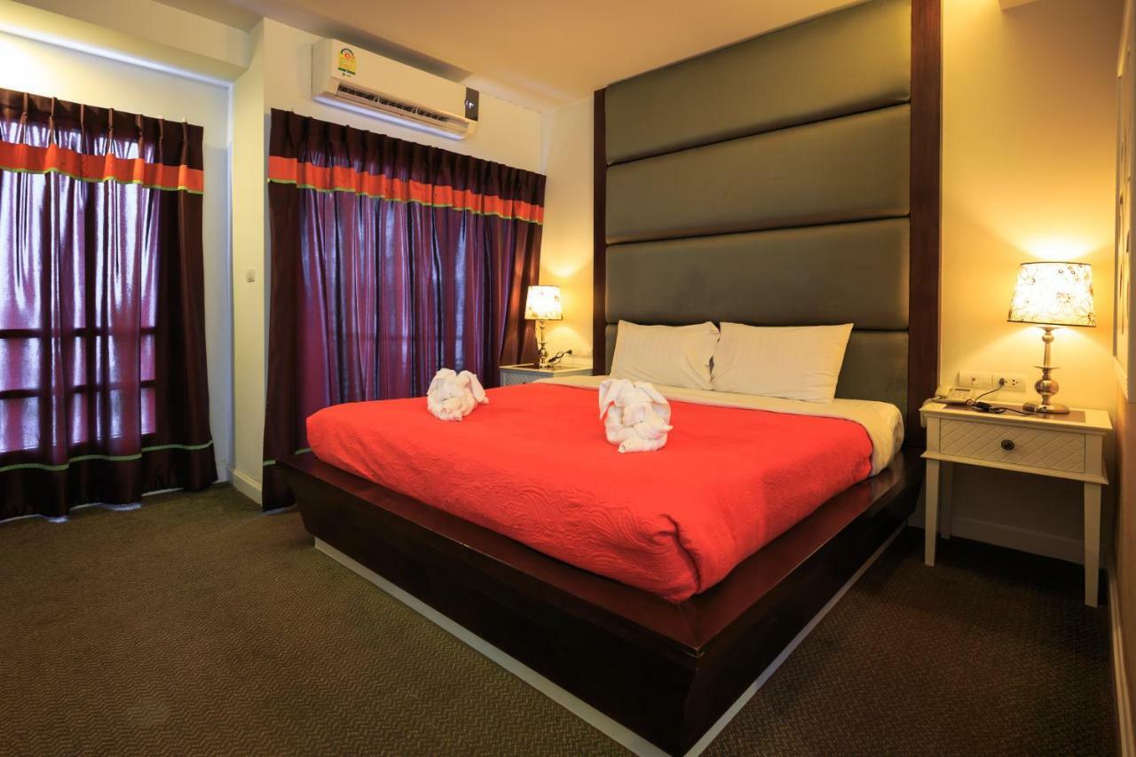 Hotel Kwan Ruen Park Nakhonratchasima Esterno foto